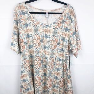 2X LuLaRoe Perfect T